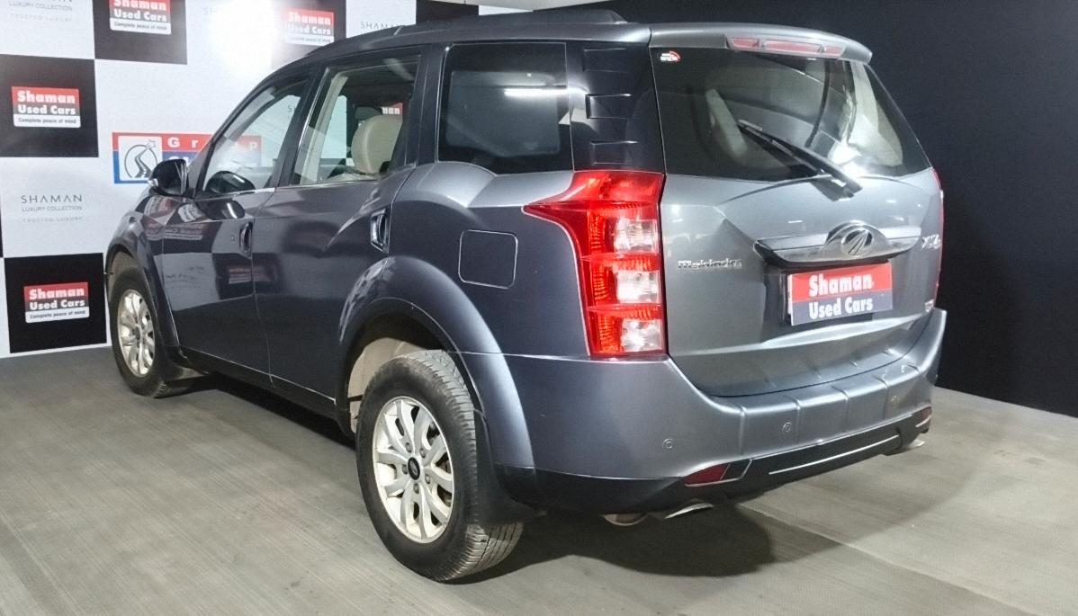 2016 Mahindra XUV500