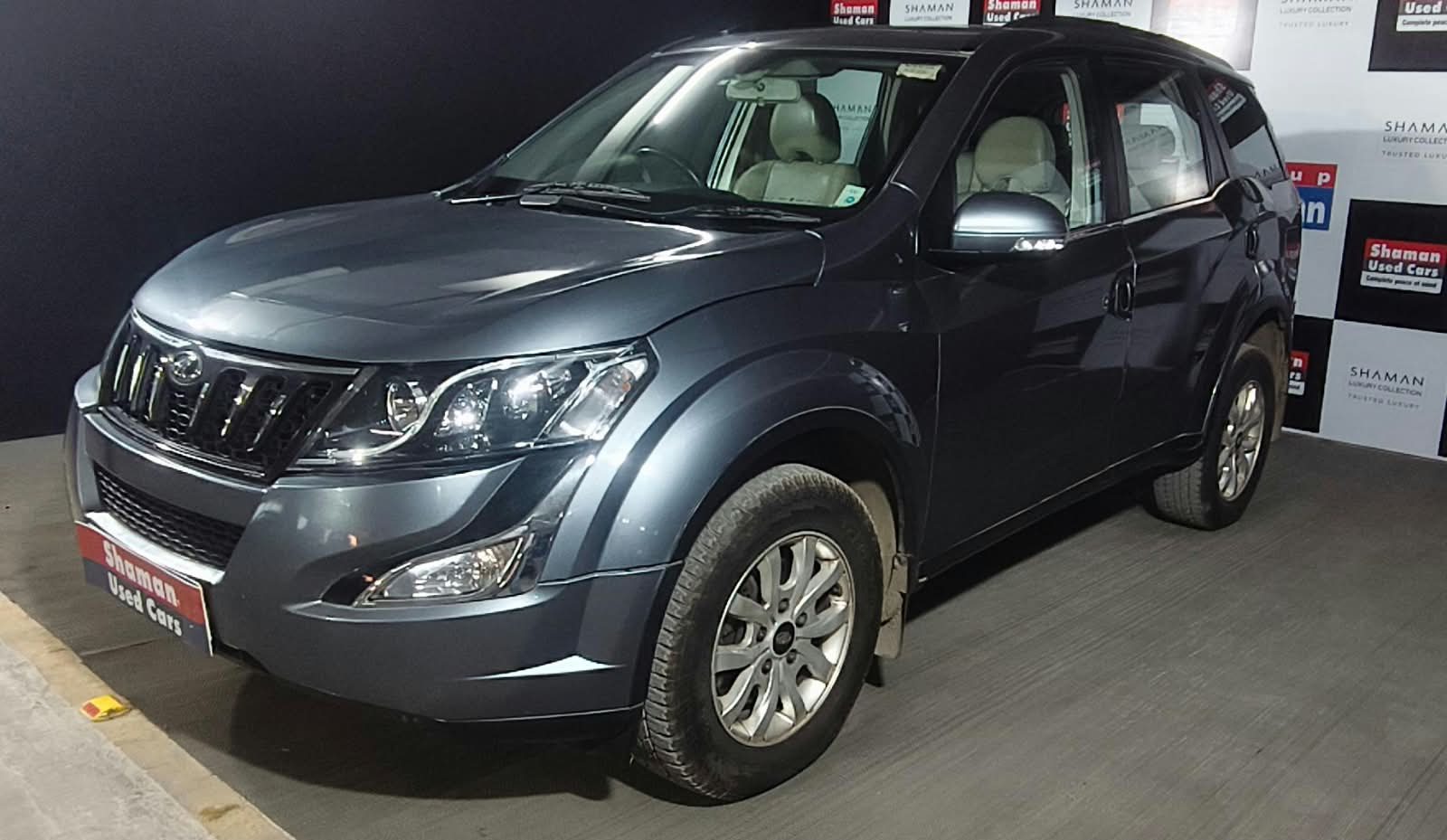 2016 Mahindra XUV500