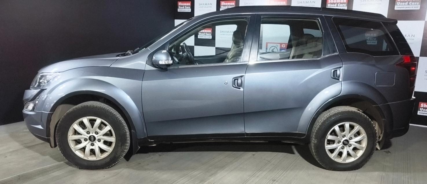 2016 Mahindra XUV500