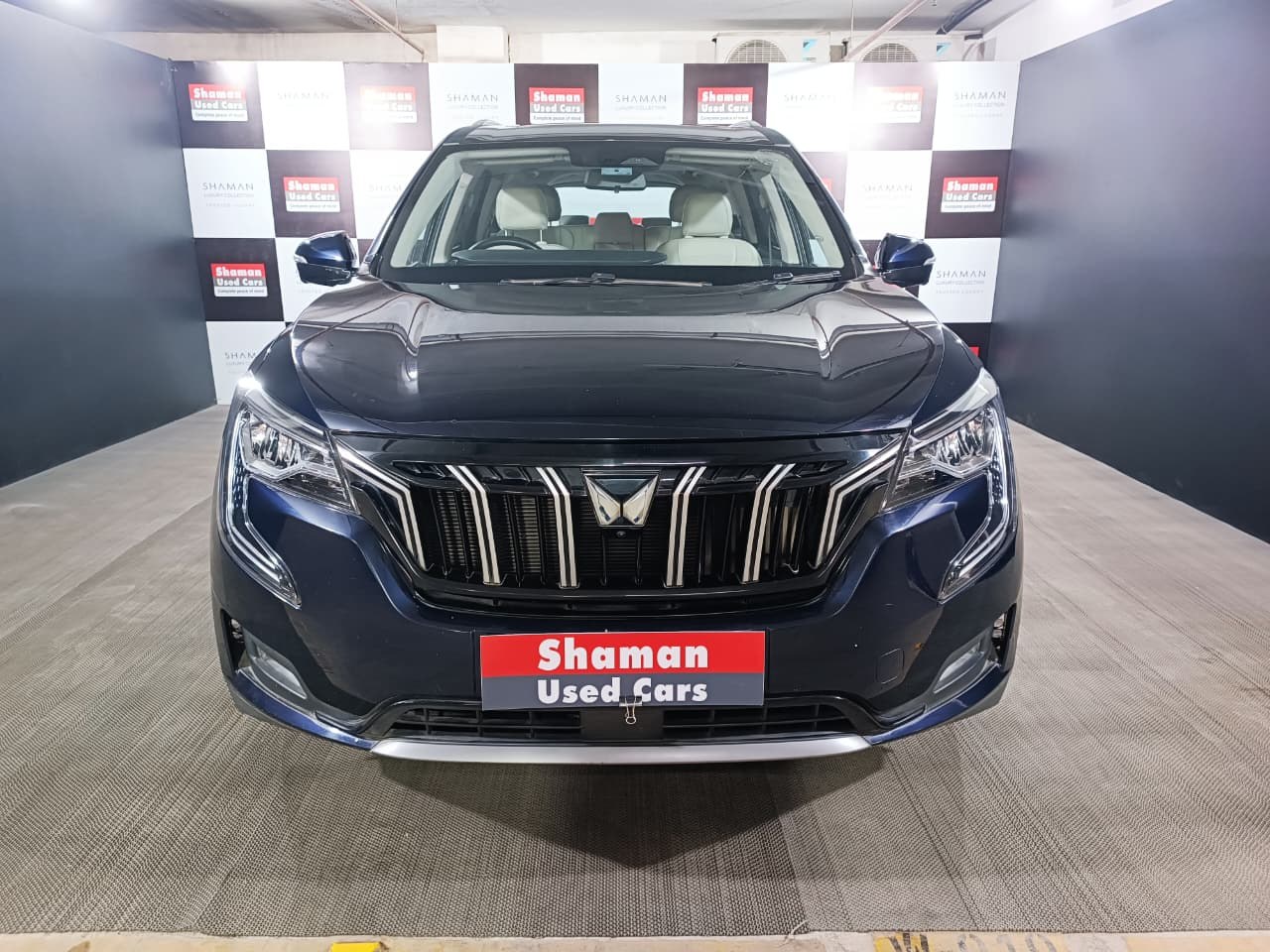 2023 Mahindra XUV 700 AXL 7